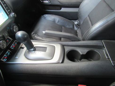 Used 2014 Chevrolet Camaro SS image 31