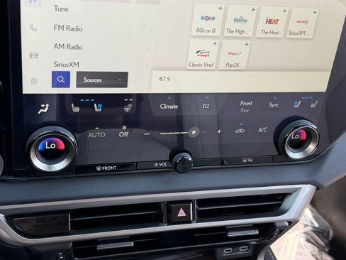 Used 2024 Lexus RX 350 Premium w/ Cold Area Package AWD/4WD image 23