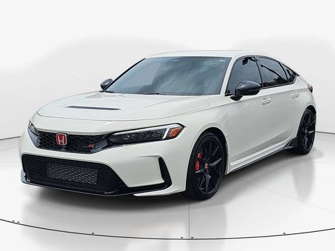 Used 2024 Honda Civic Type R image 11