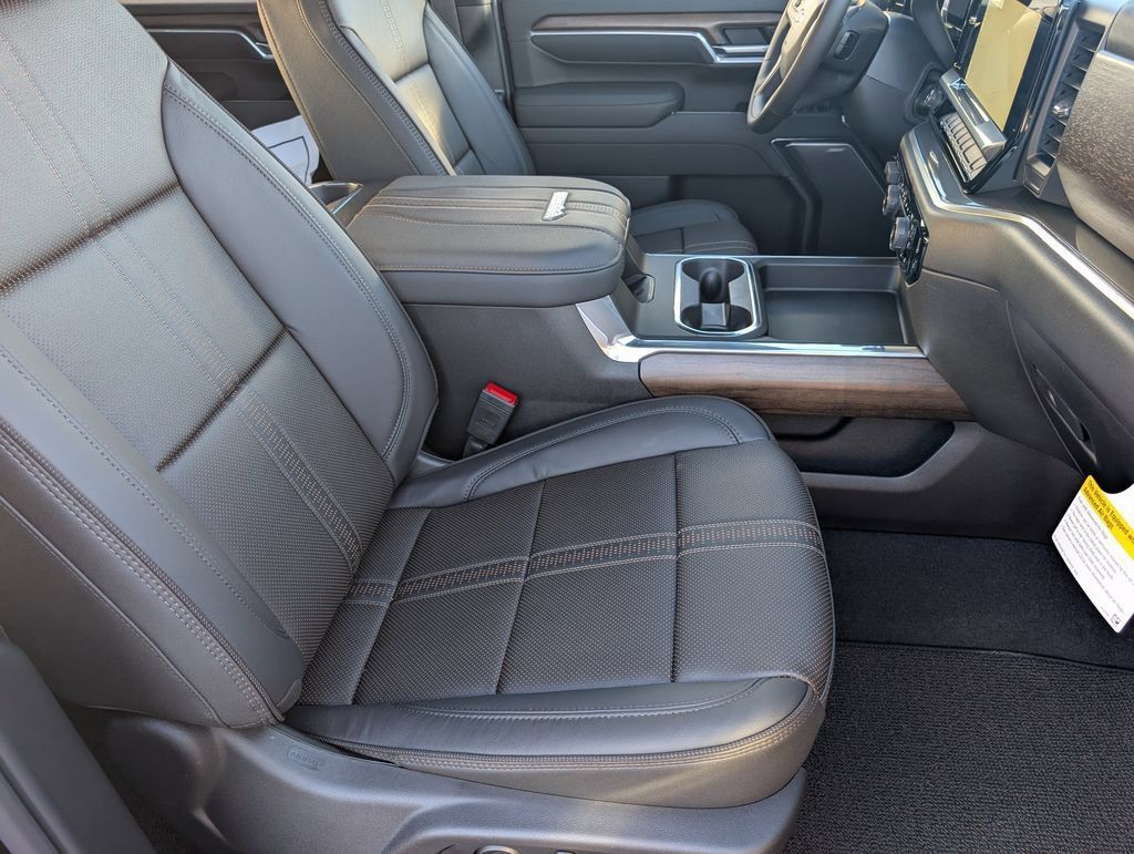 New 2026 Chevrolet Silverado 2500 High Country w/ High Country Premium Package AWD/4WD image 26