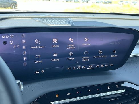 New 2026 Buick Enclave Avenir w/ Super Cruise Package FWD image 17