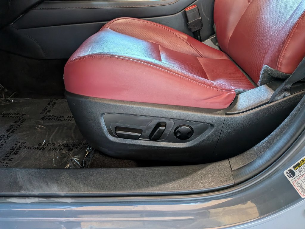 Used 2025 MAZDA CX-30 AWD 2.5 S w/ Preferred Package image 14
