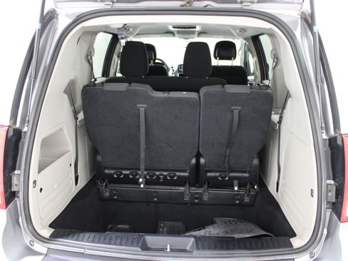 Used 2017 Dodge Grand Caravan SE w/ Power Window Group FWD image 20