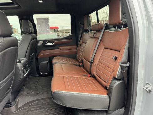 Certified 2025 GMC Sierra 1500 Denali Ultimate image 11