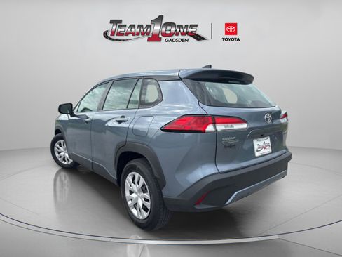 Certified 2025 Toyota Corolla Cross L FWD image 6