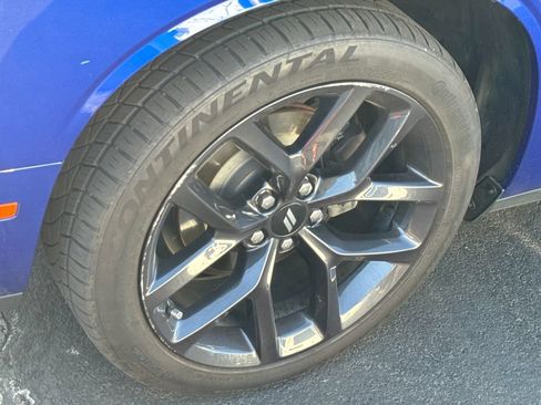 Used 2019 Dodge Challenger SXT w/ Blacktop Package RWD image 9