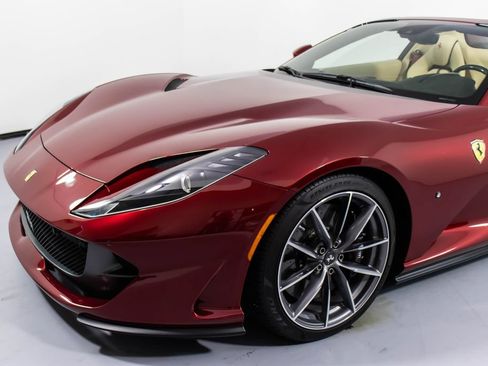 Certified 2022 Ferrari 812 GTS RWD image 30
