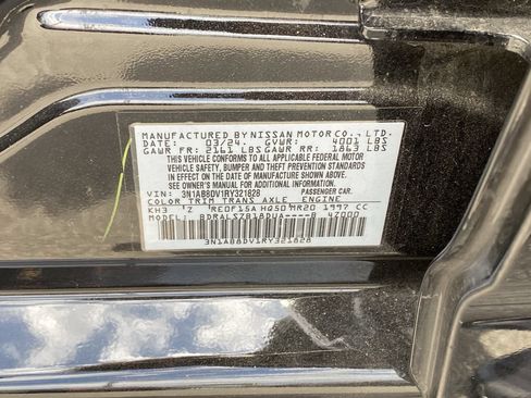Used 2024 Nissan Sentra SR w/ SR Premium Package FWD image 13