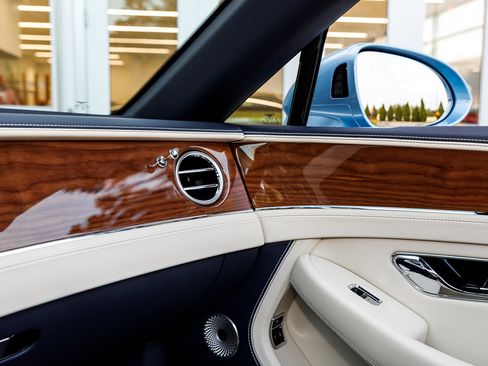 New 2026 Bentley Continental GTC image 35