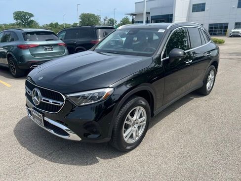 Certified 2023 Mercedes-Benz GLC 300 4MATIC image 2