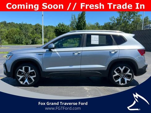 Used 2023 Volkswagen Taos SEL AWD/4WD image 40