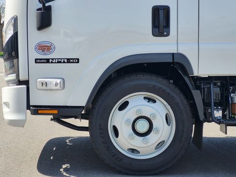 New 2026 Isuzu NPR HD image 9