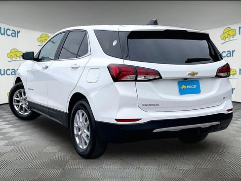 Used 2023 Chevrolet Equinox LT w/ Driver Convenience Package image 4