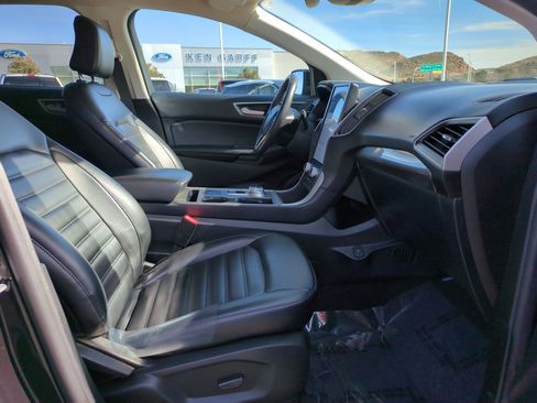 Used 2023 Ford Edge SEL image 30