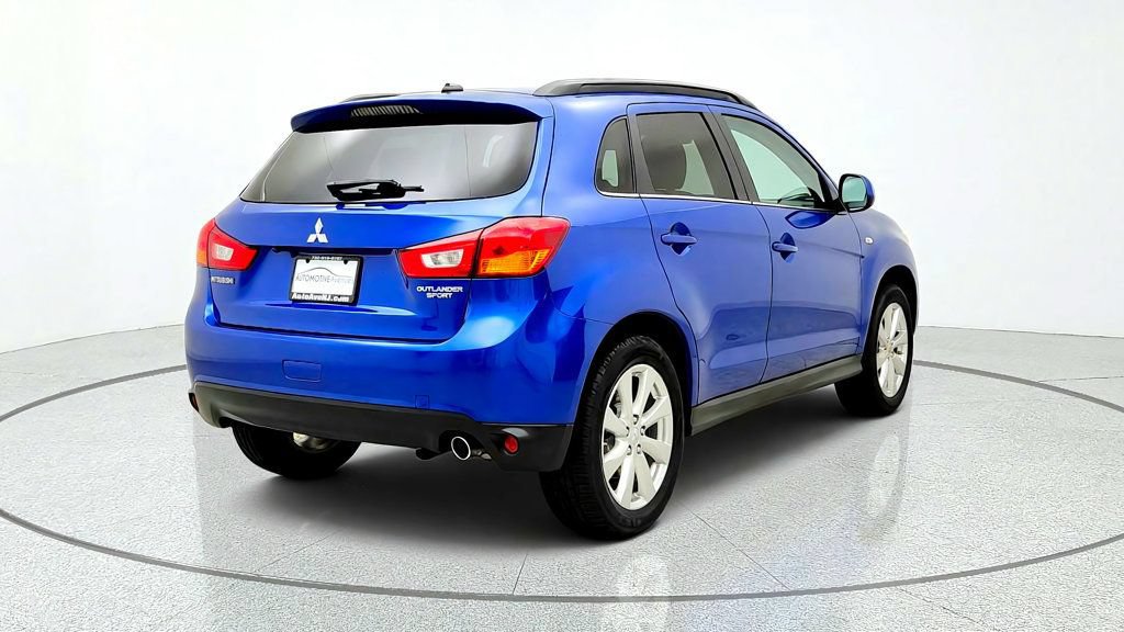Used 2015 Mitsubishi Outlander Sport SE AWD/4WD image 5