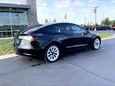 Used 2021 Tesla Model 3 Standard Range Plus RWD image 6
