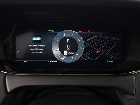 Certified 2024 Land Rover Range Rover Evoque Dynamic SE AWD/4WD image 22