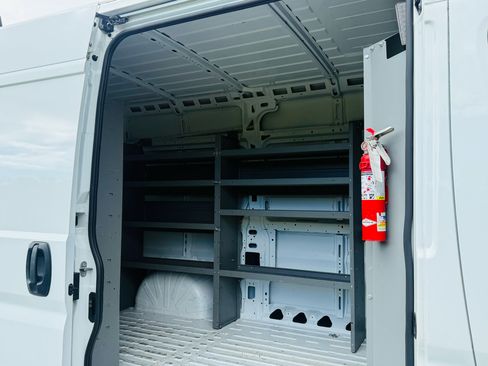 Used 2022 RAM ProMaster 2500 image 6