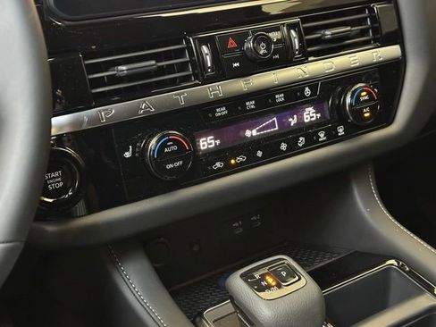 New 2026 Nissan Pathfinder SL AWD/4WD image 28