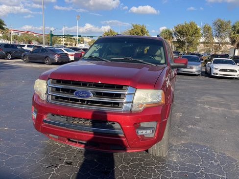 Used 2015 Ford Expedition EL Limited w/ Equipment Group 301A RWD image 6