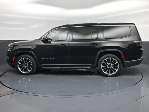 Used 2022 Jeep Wagoneer Series II w/ Premium Group I AWD/4WD image 10