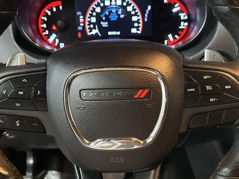 Used 2019 Dodge Durango R/T w/ Trailer Tow Group IV AWD/4WD image 11