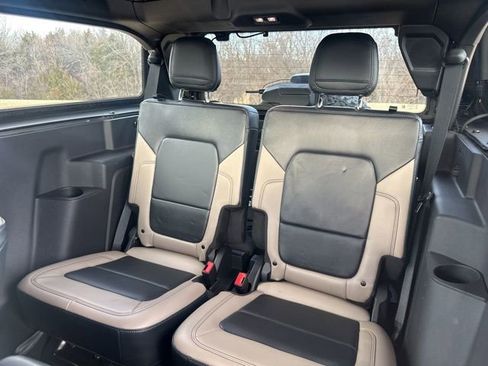 Used 2023 Ford Bronco Wildtrak AWD/4WD image 18