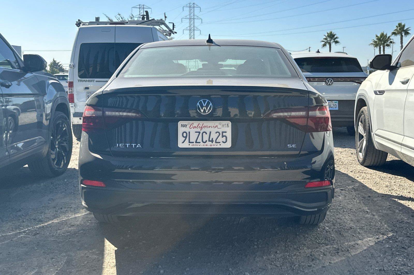 Used 2024 Volkswagen Jetta SE FWD image 5