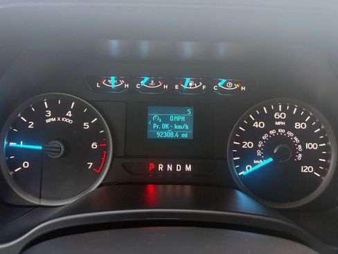 Used 2019 Ford F150 XLT image 5