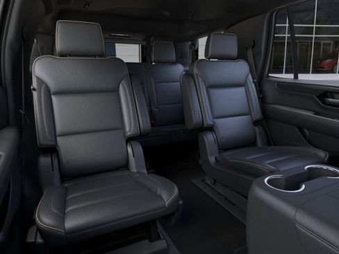 New 2026 GMC Yukon Elevation RWD image 17