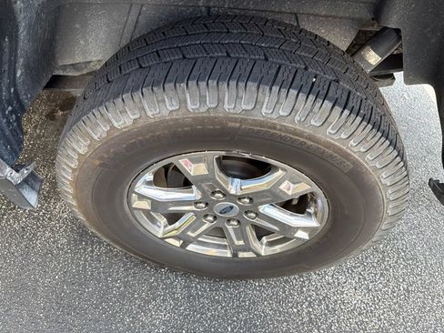 Used 2022 Ford F150 Lariat AWD/4WD image 7