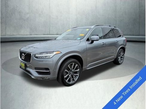 Used 2018 Volvo XC90 T6 Momentum w/ Convenience Package AWD/4WD image 1