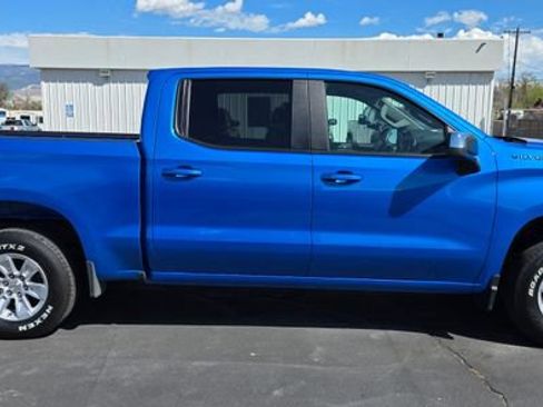 Used 2025 Chevrolet Silverado 1500 LT AWD/4WD image 6