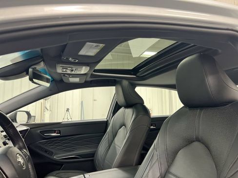 Used 2021 Toyota Avalon Limited w/ Advanced Safety Package FWD image 20