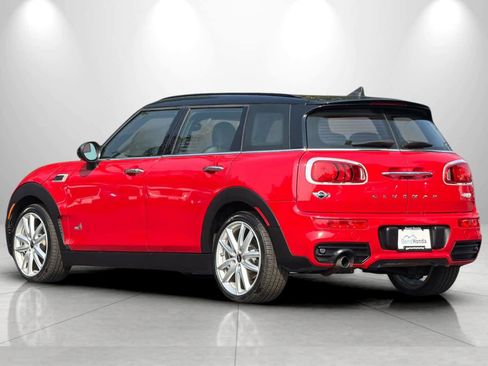Used 2017 MINI Cooper Clubman ALL4 AWD/4WD image 6