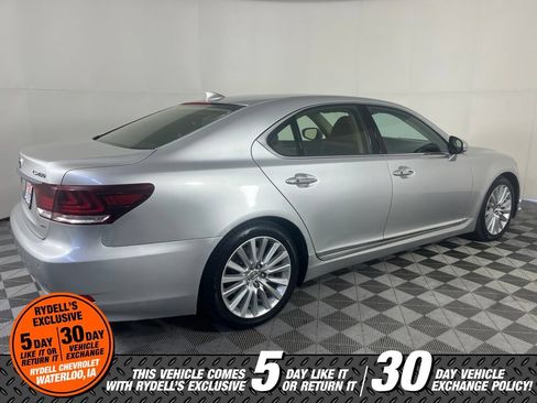 Used 2014 Lexus LS 460 AWD w/ Comfort Package image 3