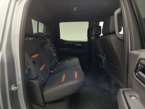 Used 2023 GMC Sierra 1500 AT4 w/ AT4 Premium Package AWD/4WD image 30