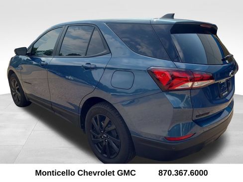 Used 2024 Chevrolet Equinox LS w/ LS Convenience Package FWD image 6