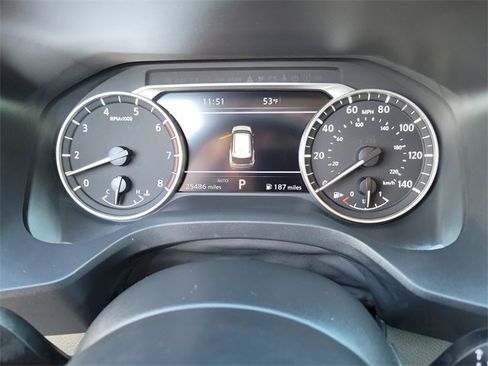 Used 2023 Nissan Rogue SL w/ SL Premium Package image 19