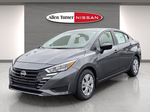 New 2025 Nissan Versa S w/ Trunk Package image 3