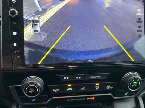 Used 2019 Honda CR-V Touring image 14