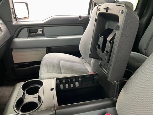 Used 2013 Ford F150 XLT w/ XLT Chrome Pkg image 31