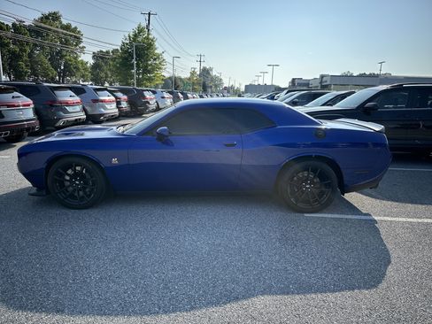 Certified 2022 Dodge Challenger R/T Scat Pack w/ Dynamics Package image 8