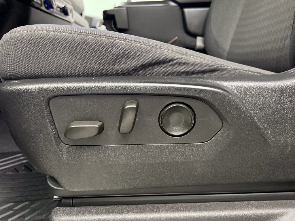 Used 2024 Chevrolet Silverado 1500 RST AWD/4WD image 13