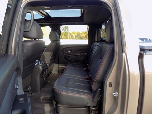 Used 2023 Nissan Titan PRO-4X w/ Pro-4x Convenience Package image 26