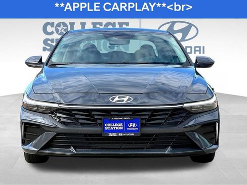 Used 2024 Hyundai Elantra SE image 10