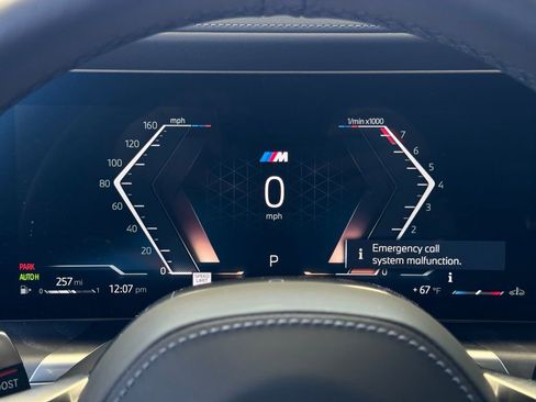 Used 2025 BMW 740i w/ Premium Package image 14