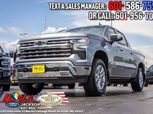 Used 2023 Chevrolet Silverado 1500 LTZ AWD/4WD image 4