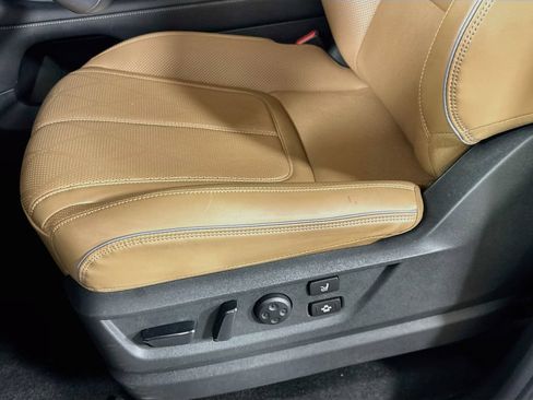 Certified 2025 INFINITI QX80 Sensory AWD/4WD image 26