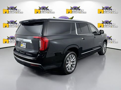 Used 2024 GMC Yukon XL Denali w/ Denali Reserve Package AWD/4WD image 5